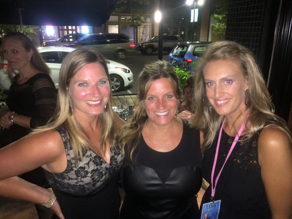 whosuzieq's tweet photo. Facebook reminded me of this event 3 years ago today @LisaHerndon11 ! Sometimes I do wear something other than #burgundyandgold ... but not too often 😊😂 #lbdparty https://t.co/1xiiDQb8ZW