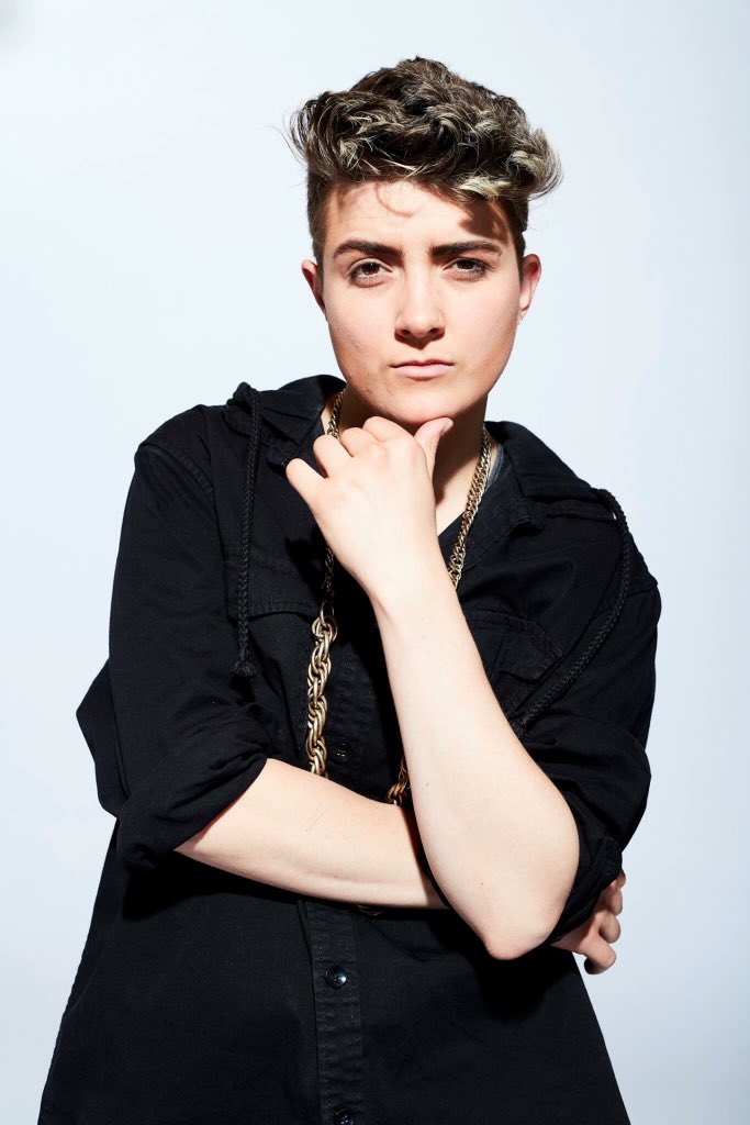 DanLoadDrag's tweet image. #ManMonday #MondayMotivation today comes in the form of @King_Len_Blanco, whose #EdFringe2018 show deals with his brave journey from boyband lad to woke feminist 💪
Strong #Kingspiration every eve at 9:40pm at Revolution Bar!
#freefringe #dragking #wokebae freefringe.org.uk/edinburgh-frin…