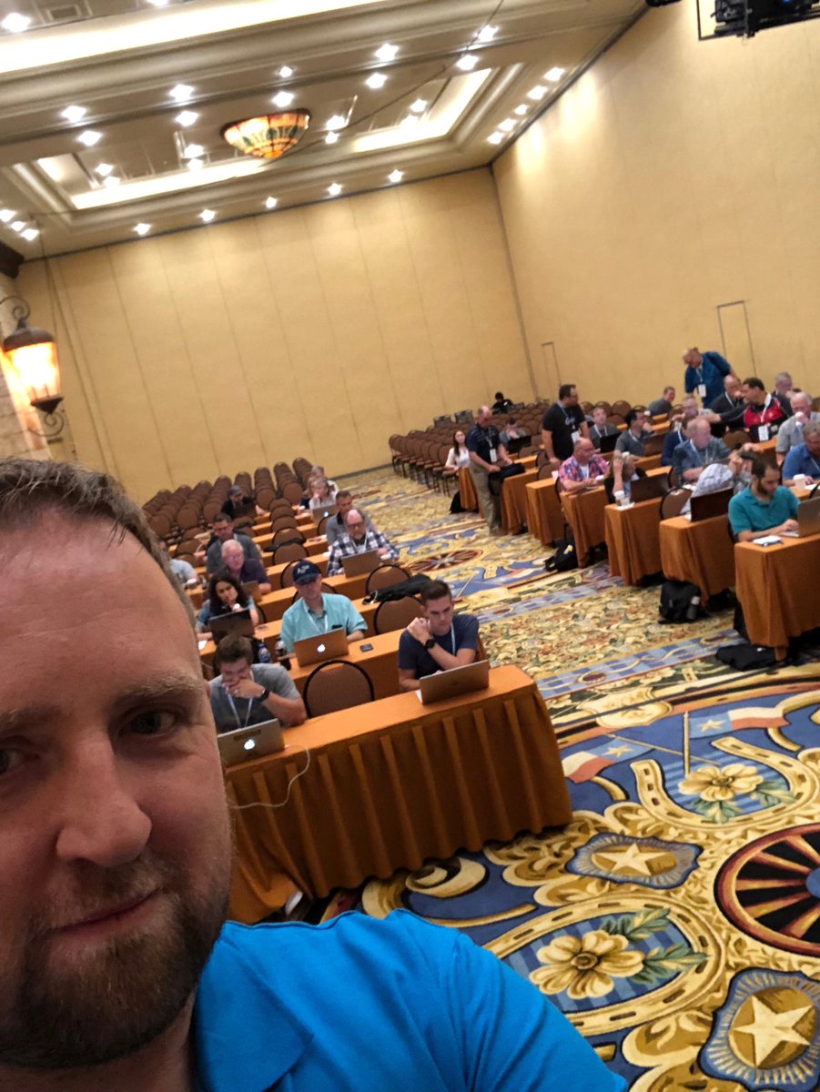 stumbleFM's tweet image. #Javascript for #FileMaker developers training session about to begin. Can’t wait. #FileMakerDevCon2018 #filemakerdevcon18