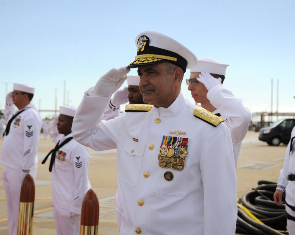 US_STRATCOM's tweet photo. Congrats to our former #USSTRATCOM deputy VADM Charles Richard! He is now Commander, Submarine Forces/Submarine Force Atlantic. #COMSUBLANT also acts as Task Force 144 on behalf of USSTRATCOM strategic deterrent #submarine operations. Read more: https://t.co/HHqRQKzVNR https://t.co/5MDokYVxbb