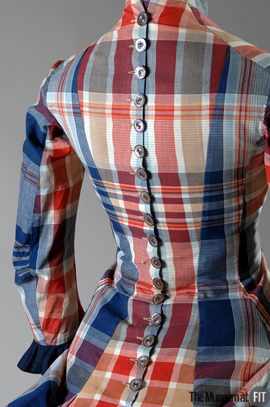 Mimi Matthews is on deadline en Twitter: Some #Victorian plaid to get your  Monday started: An 1880 day dress of Indian printed cotton Madras via  @museumatFIT. So stylish and smart! #Fashion https://t.co/ARcOU6u7eD /