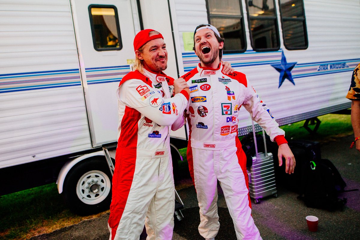 diplo's tweet image. Dillpo