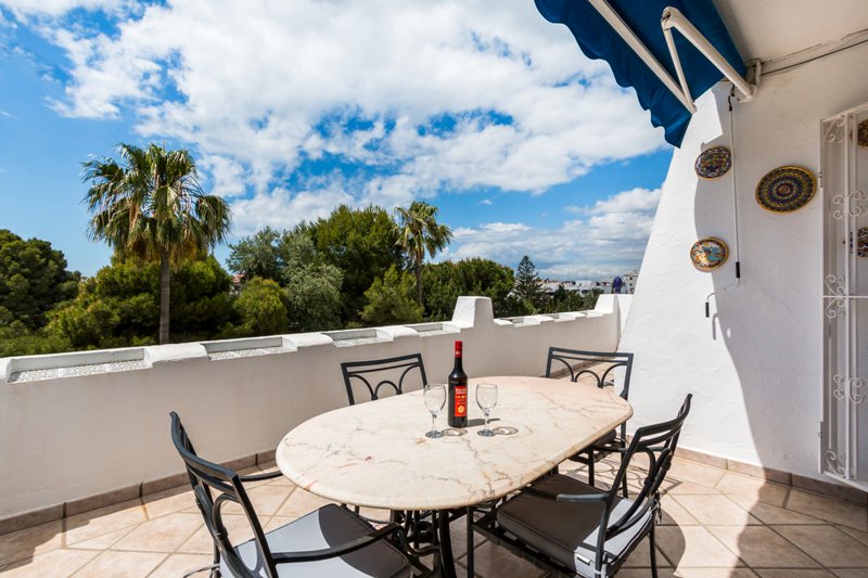 DPCMarbella's tweet photo. ONLY 900 METRES TO THE BEACH - FABULOUS APARTMENT  - *https://t.co/5UkJrFhhyq* https://t.co/BkyOpuF0OI