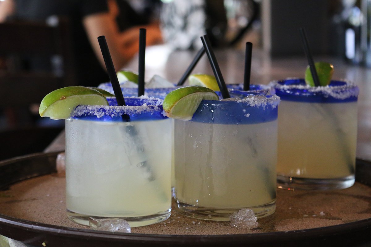 BestinClassDFW's tweet photo. We enjoyed meeting with teachers and hearing about their experiences and feedback on the coalition’s goals last week. Thank you, teachers! (and thank you @Wild_Salsa for the margaritas &amp; space!) #teachervoice https://t.co/UNzpjRMm9Q