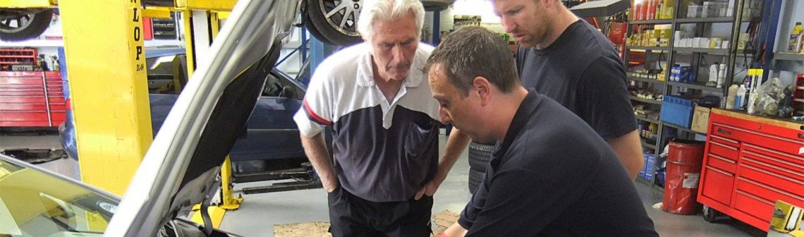 RMI_IGA's tweet photo. As an #IGA member, you and your technicians have access to a range of #technical #training opportunities to benefit your #garage #business. Learn more here: https://t.co/OGBIV7M89p https://t.co/N5CGufEibq