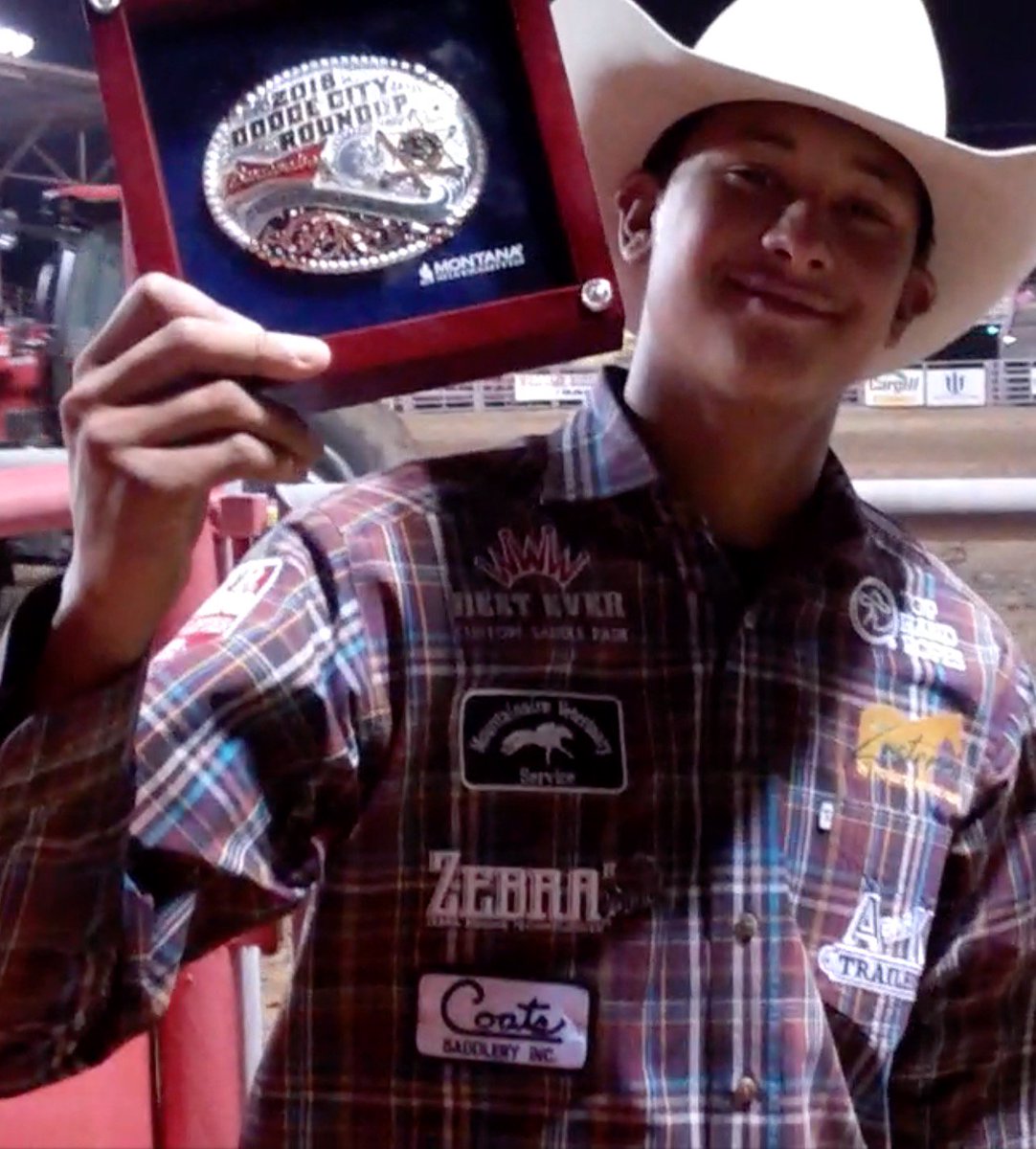 WranglerNetwork's tweet photo. If you're 18th in the @PRCA_ProRodeo world standings and you win the @DCRoundup team roping and move to 12th.
You are on the @bootbarn road to the Wrangler @LasVegasNFR !
#JrDees https://t.co/6yAg3HiHbu