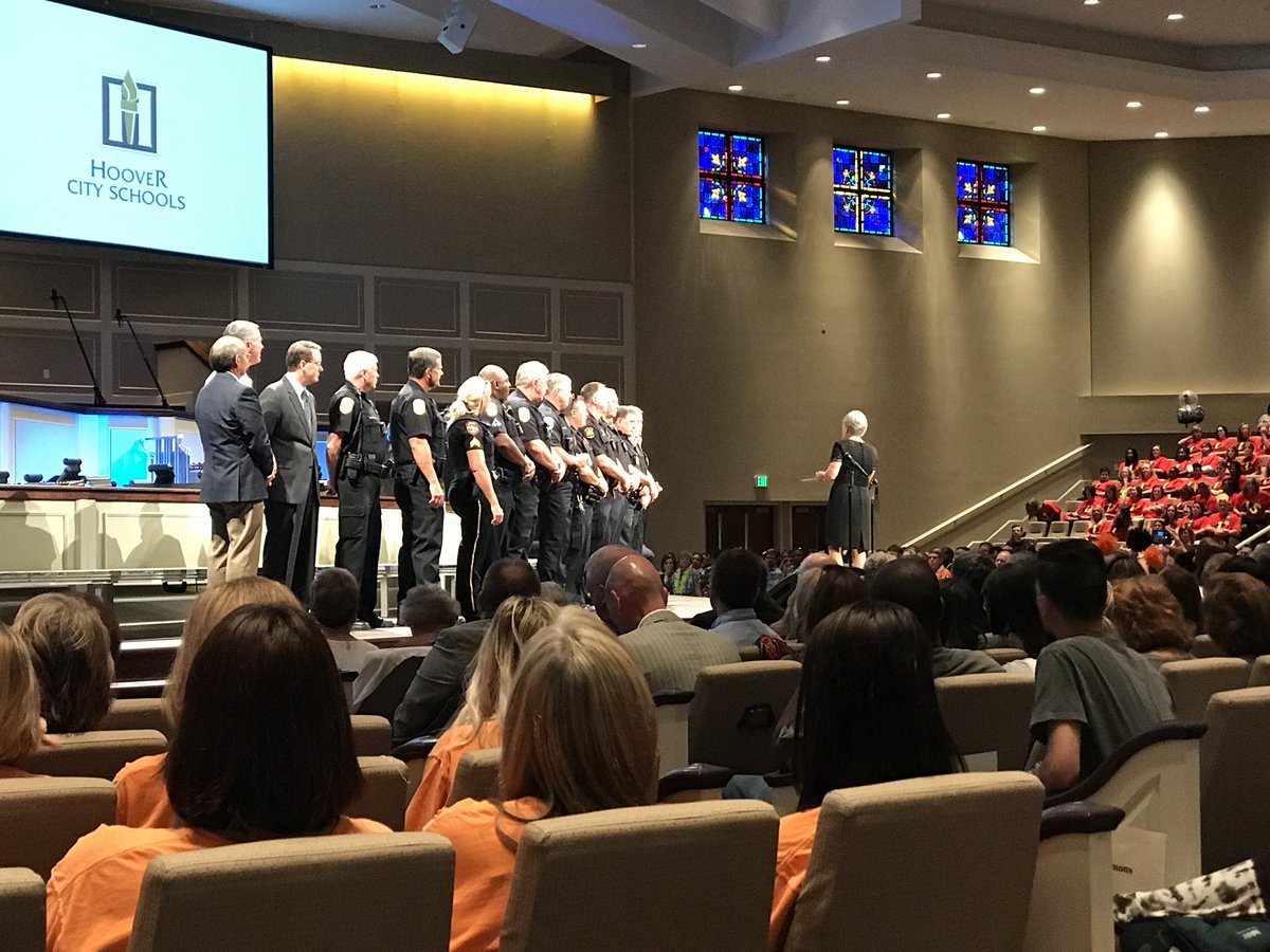 Safest School District in Alabama  and 5th safest in the COUNTRY 👊🏼🚨🚓! These men and women are amazing!!!! #hcsstrong <a href="/HooverSchools/">Hoover City Schools</a> <a href="/HooverSchools/">Hoover City Schools</a>