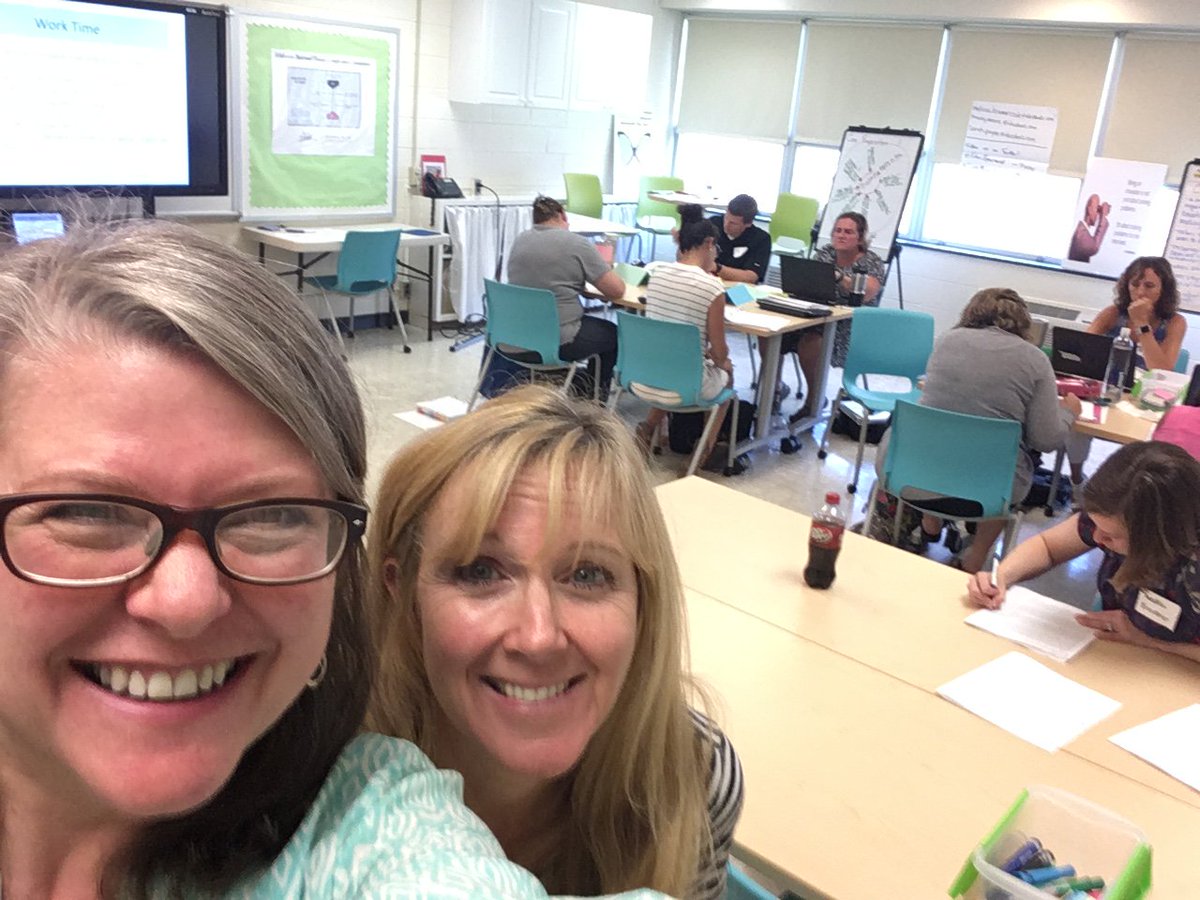 SuperMissusK's tweet photo. Working hard on an August morning! #VBNBCT @SarahPayneNBCT @kimberly_ellis1 https://t.co/aiATiseBpZ