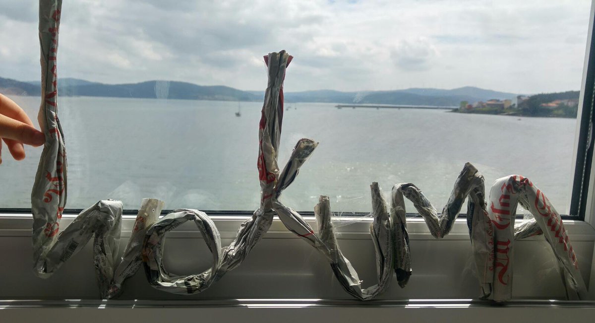 InokumaJudoGu's tweet photo. ❤️ Allá donde vamos, con #Inokuma en el corazón... Precioso y supercreativo el saludo que nos manda la familia Santamaría García desde #Camariñas (Costa da Morte, A #Coruña). Maittana! 🏖️ https://t.co/rW9UNkbwq1
