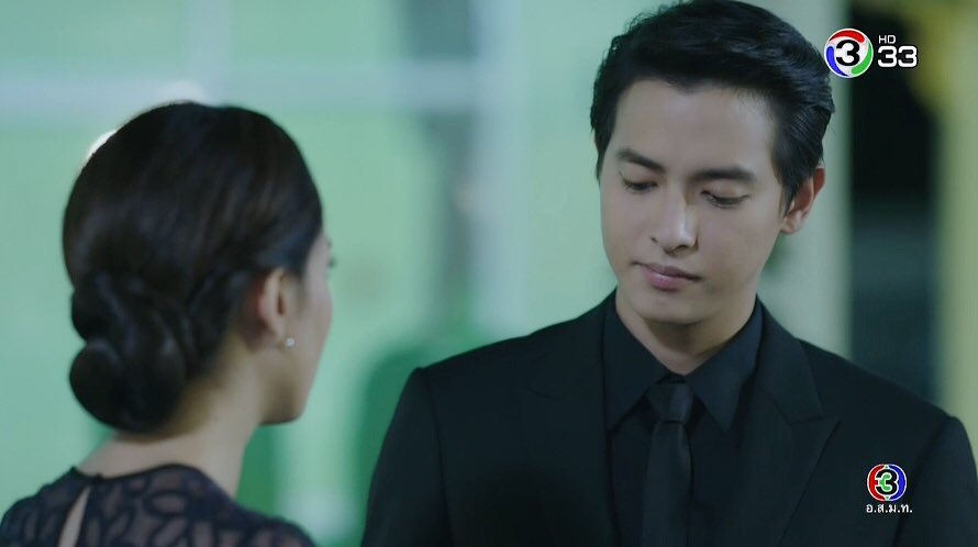 Anni_anchalee's tweet photo. โอ้โหกุเป็นคุณนกนี่เอาหัวโขกรถแม่ม ไม่มองหน้า เย็นชามากกกกก ลูบท้องมองลูก เจ็บในเจ็บมากเว่อร์~ ฮรือ~
#เกมเสน่หา https://t.co/pYxfAOHlJZ