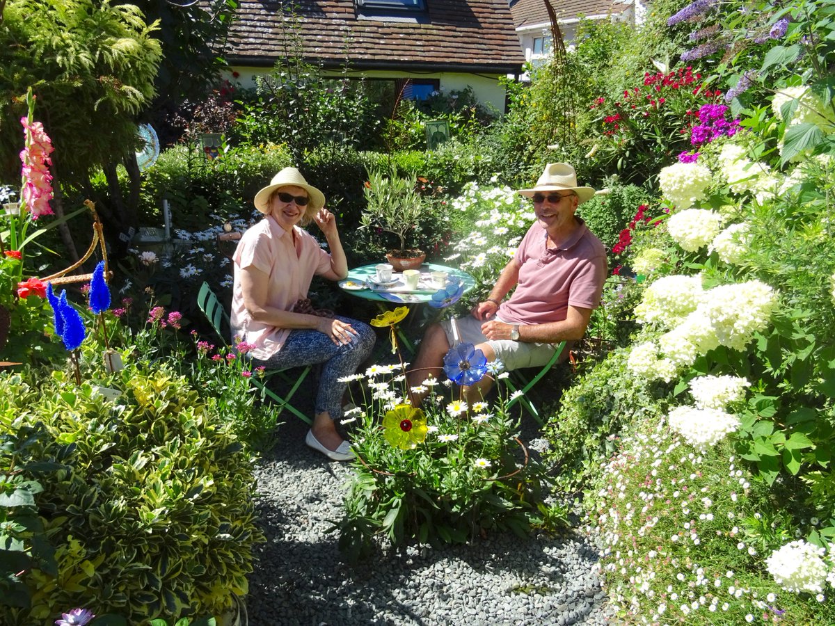 driftwoodbysea's tweet photo. Busiest ever open garden day in 10 years. Staggering £1765 for @NGSOpenGardens  £122 @macmillancancer through raffle, sold over £1000 of garden art. Challenging day for volunteers  in intense heat the cakes lasted, just a few left at the end of the day. https://t.co/jaAgFAiIcy https://t.co/22mmdiAmNg