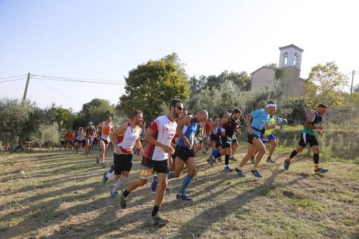 totaltra's tweet photo. Percorso "TRAIL DEL RUBICONE".
Per i più curiosi ecco il racconto del percorso del "Trail del Rubicone". Vi piace cambiare? Ecco cosa differenzia questo evento dagli altri trail! Benvenuti nel viaggio a parole: https://t.co/NwYUgfuyEZ

#TotalTraining #training #trail #Rubicone https://t.co/FOSulMHPq7
