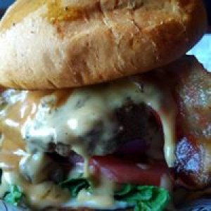 TubbysTavern's tweet photo. Monday: Till 9:00PM we're hooking you up with 1/2 off Burgers! And you know we ALWAYS have drink specials! https://t.co/owhXZfgNMt