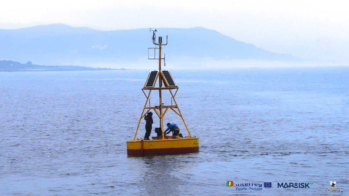 divulgare_adm's tweet photo. Otra estupenda jornada de trabajo con la gente de @FundacionCETMAR. El fondeo de la boya océano-meteorológica fue un éxito y hemos grabado un material que será de mucha utilidad para #MarRisk 
Como siempre todos, los implicados nos facilitaron realizar las grabaciones. Gracias! https://t.co/nfG0OB3LgG