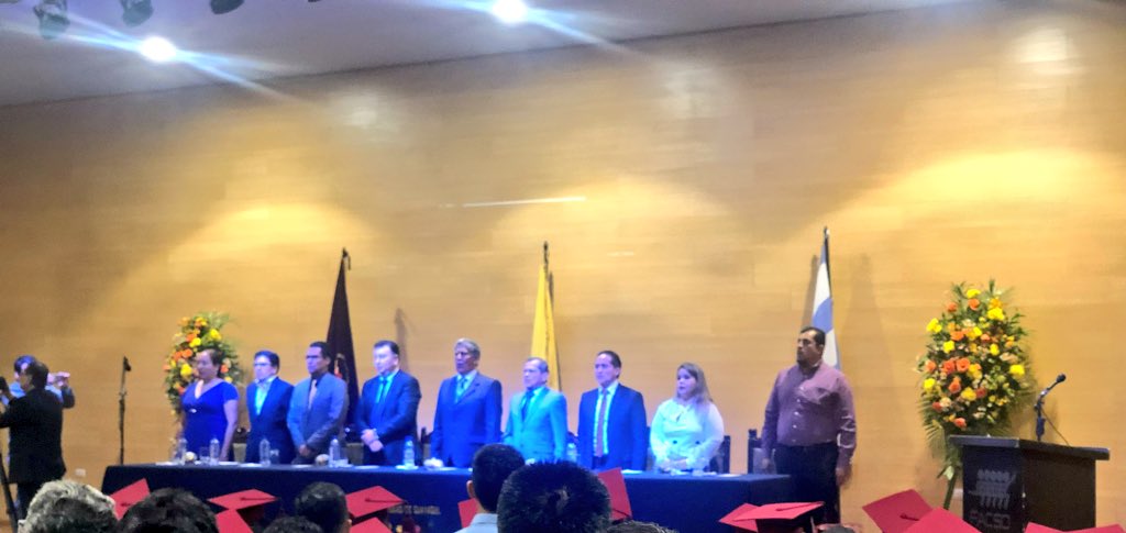 ingsiUG's tweet photo. Graduación 🎓 2018....
Sistemas de información #graduados https://t.co/hC7N4a1Cmt