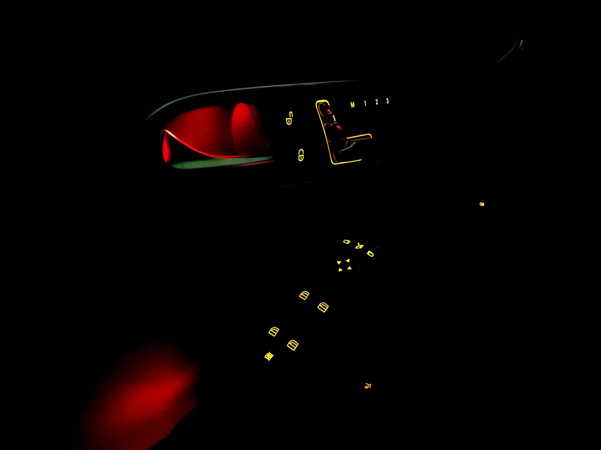 CARandGAS's tweet photo. #CLA #45AMG en #DarkMode Claridad máxima. Sencillez, intuitivo y sin distracciones a la hora de conducir por la noche. https://t.co/nC48AoNIBy