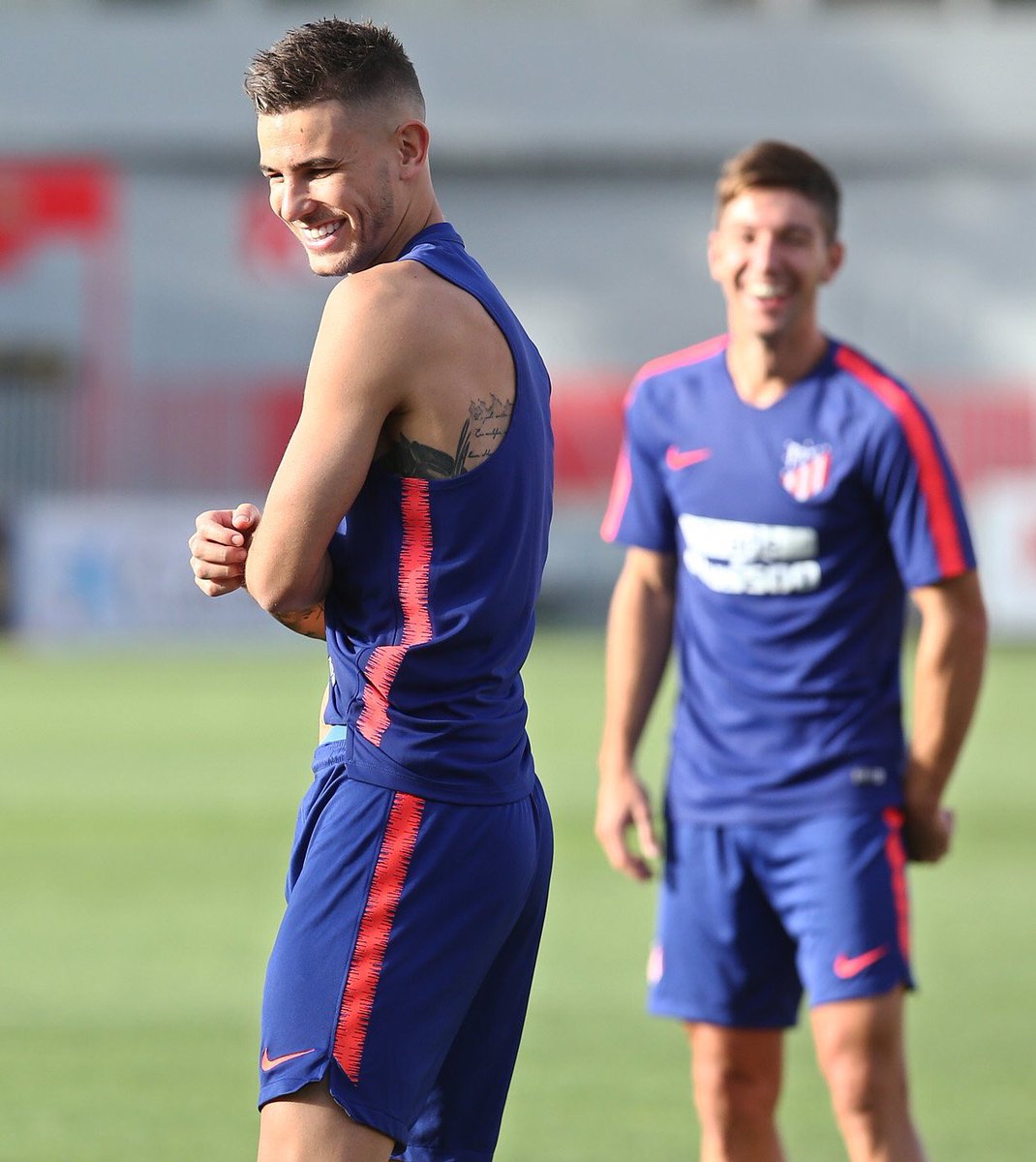 LucasHernandez's tweet photo. 😃 #LH2️⃣1️⃣ https://t.co/wml7b0NUPB