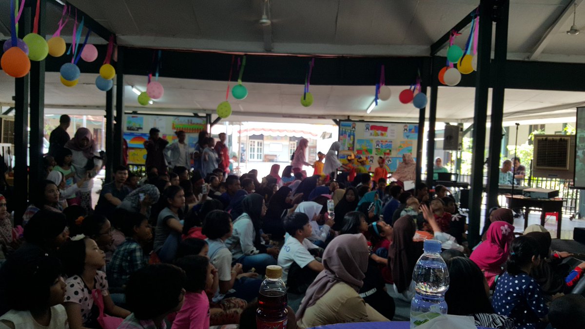 Utju9's tweet photo. Menghadiri Perayaan Hari Anak Nasional di Panti Asuhan Muslimin,dihadiri 200 anak dari 12 panti asuhan,  penyelenggara Sudin Sosial JakPus https://t.co/4chPp3gHOC