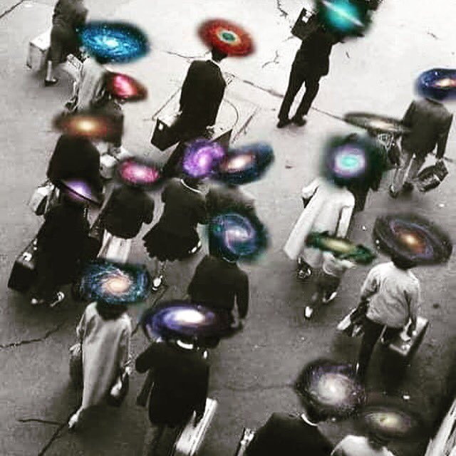 BlueMoonMatthew's tweet image. Imagination is what makes us infinite. 

#lightworker #energy #imagination #creative #art #quotes #goodvibes