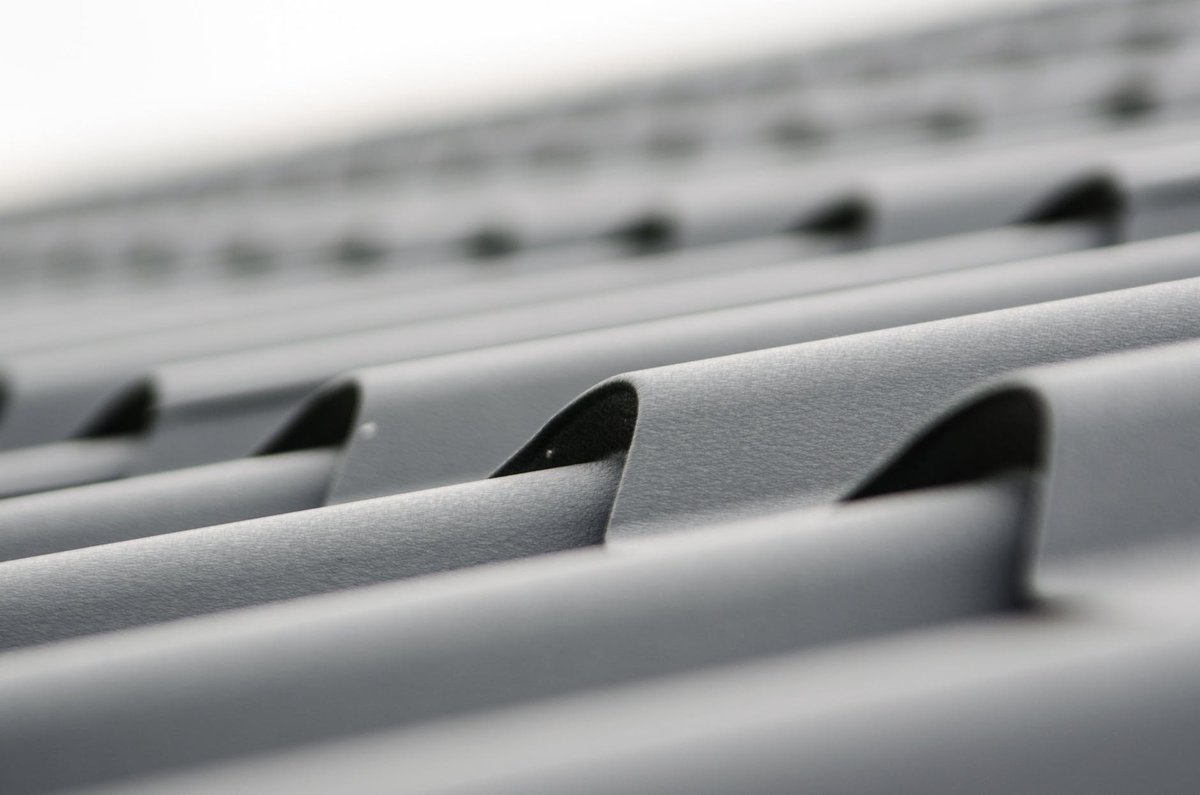 GreyHammerCo's tweet photo. Are you a homeowner looking to extend your roofs lifespan? Follow the link to learn more about attic and roof ventilation: https://t.co/aMtmeMjM5J 

#Roofing #Ventilation #GreyHammer https://t.co/hsR55AHzC9
