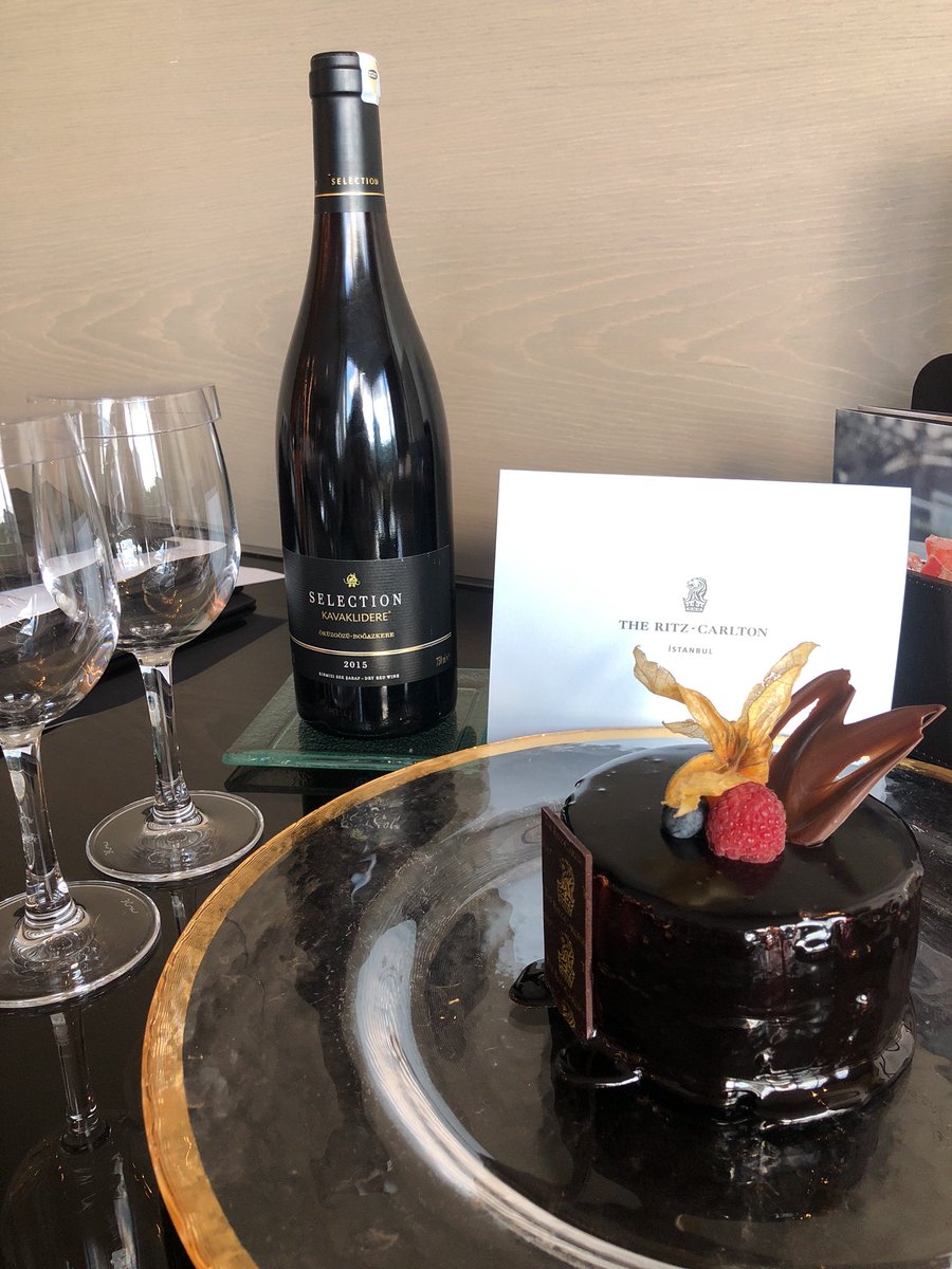 KatyMajorsFoley's tweet photo. Thanks @RitzCarlton #istanbul for the welcome gift as we celebrate our honeymoon, very much appreciated! https://t.co/THo5vHfIBP