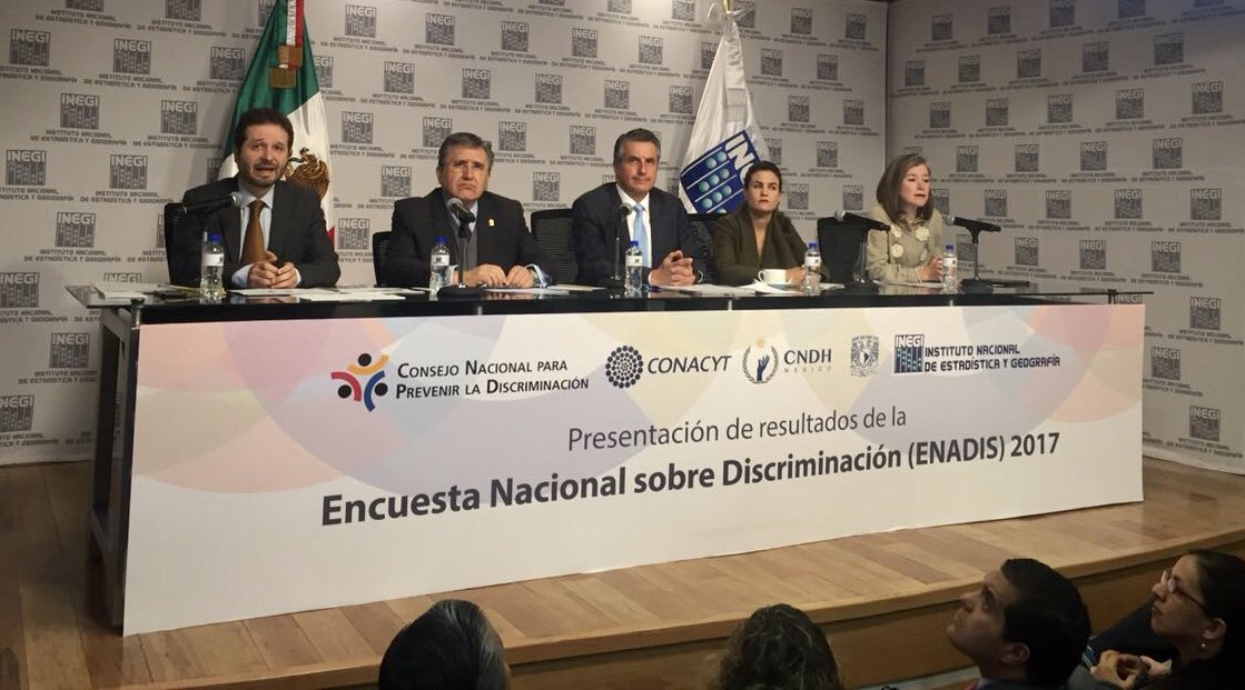 "En México la #Discriminación existe y es una realidad que nos desafía y confronta".

#CNDH, <a href="/CONAPRED/">Conapred</a>, <a href="/INEGI_INFORMA/">INEGI INFORMA</a>, <a href="/Conacyt_MX/">Conahcyt Consejo</a> y <a href="/UNAM_MX/">UNAM</a> 
presentamos la Encuesta Nacional sobre discriminación 2017. #ENADIS2017 

🔴 #EnVivo 👉 pscp.tv/w/1ynKOYNXwdQJR