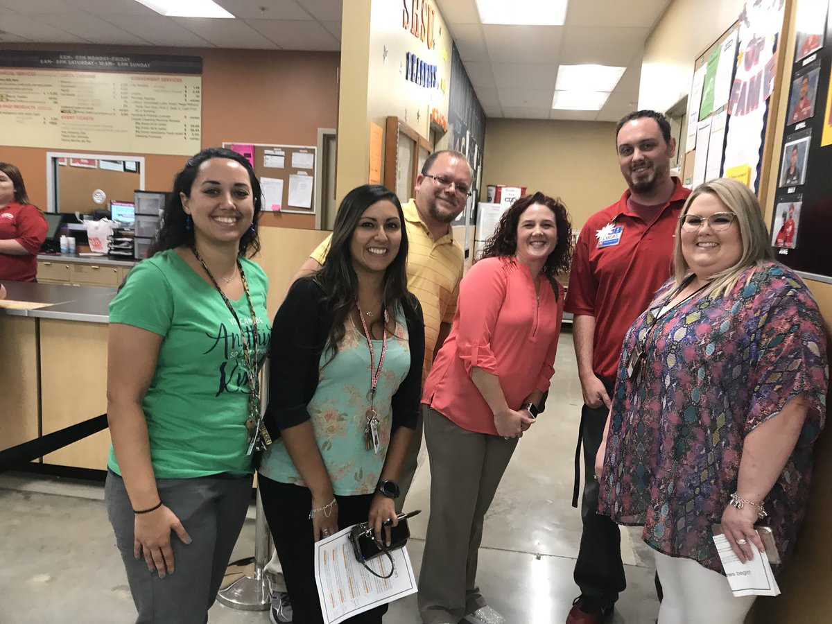 MathiewsReads's tweet photo. #Stewartstrong #buildingchampions Thanking our community partners at HEB!  We are HEB buddies for life! https://t.co/JAlMEqJaB8