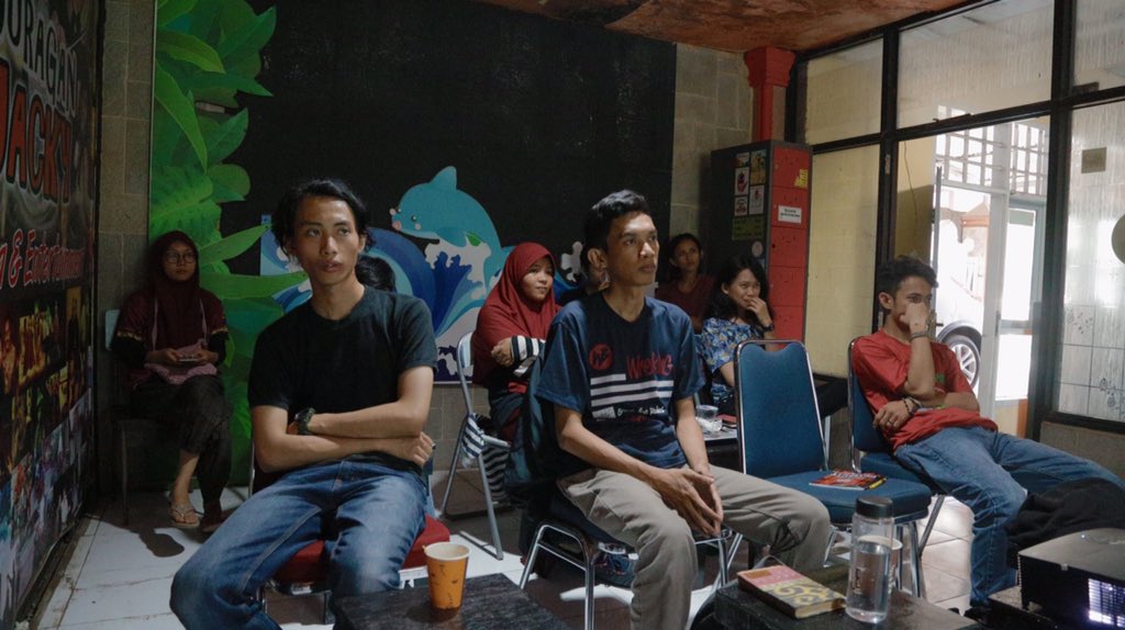 Day 2 workshop makassar in cinema 5th edition.
Pemateri <a href="/yuukartika/">bbyuuu</a>