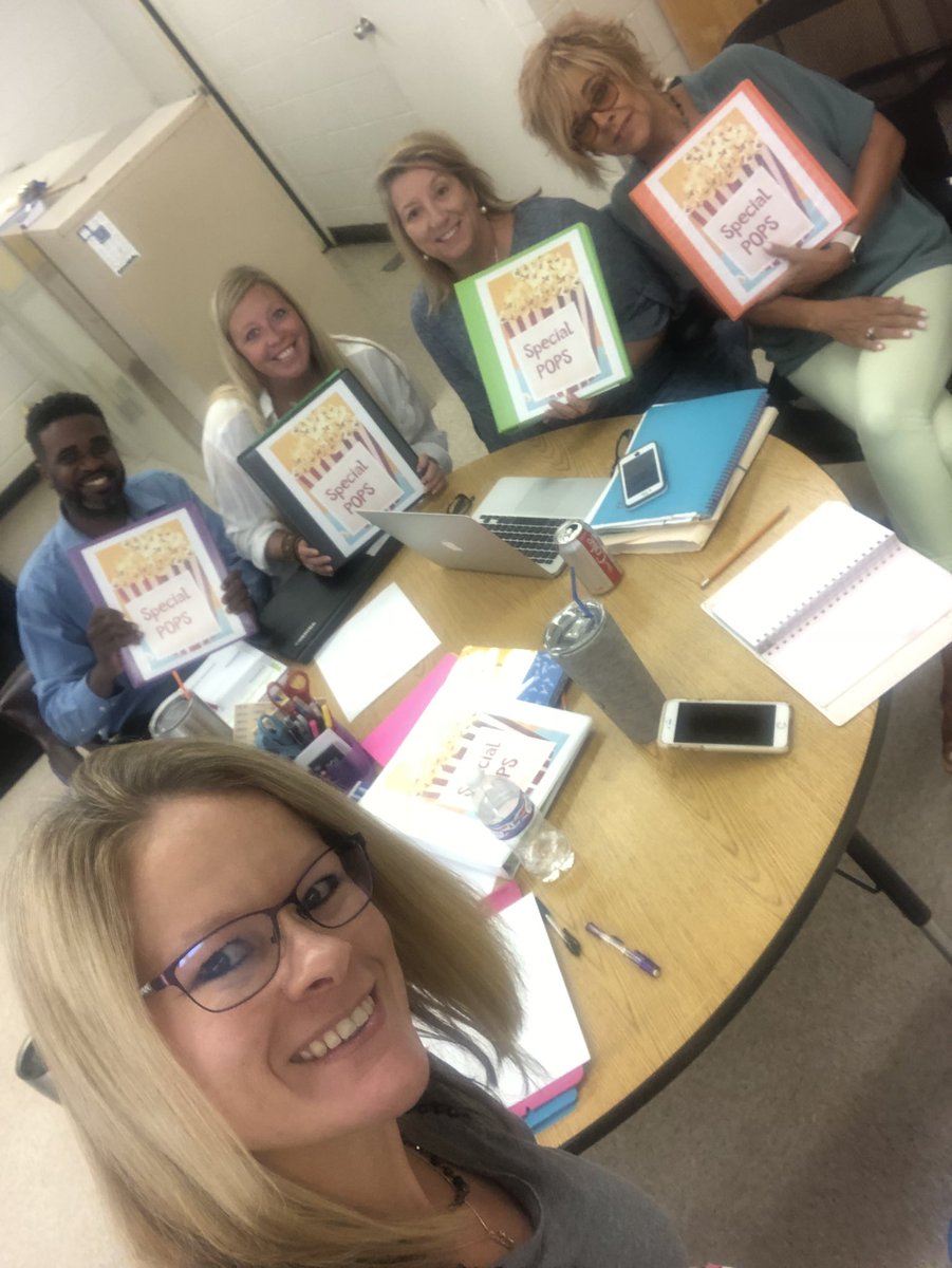 FcpsTeam's tweet photo. FCPS Accountability Team is so excited to start the 2018-2019 school year @suptking https://t.co/wAmH5bUEpb