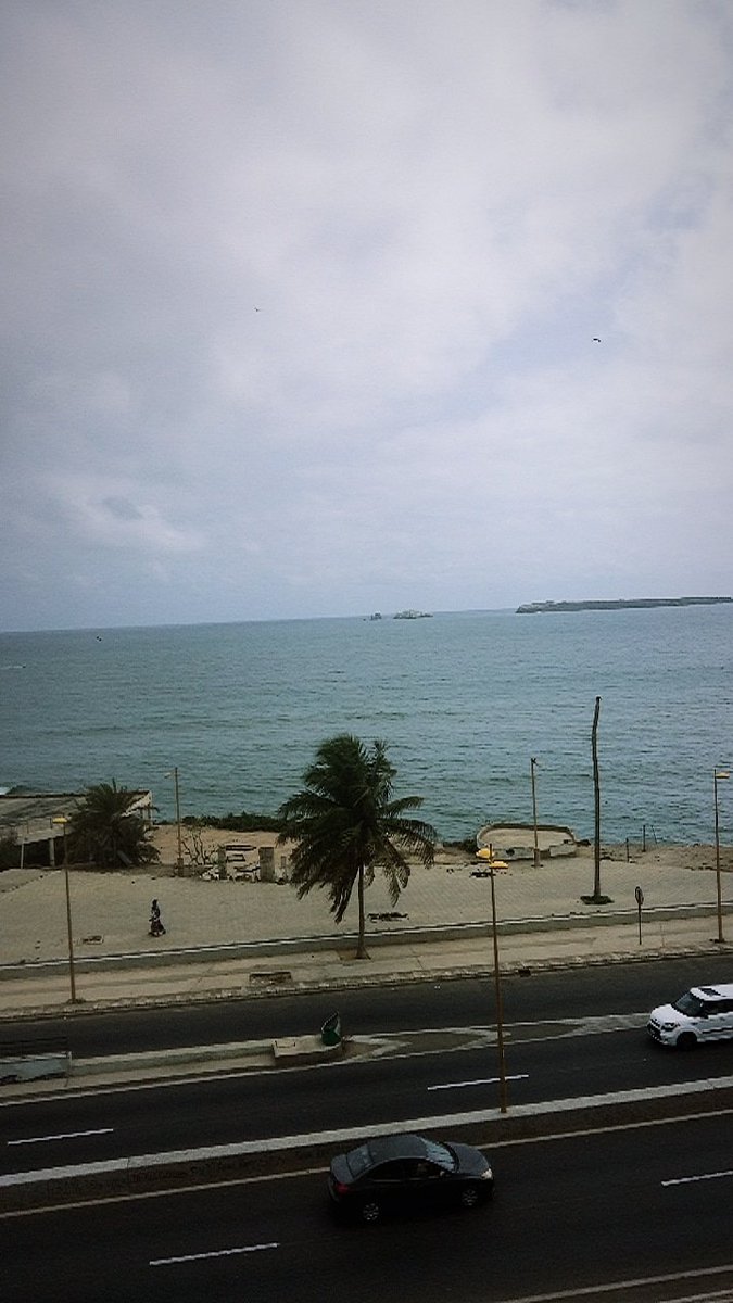 EHMMC's tweet photo. Summer started https://t.co/Z1gC9JsWkh