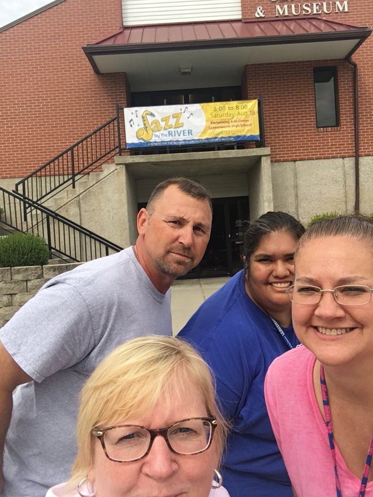 Team pl #Lvweback Richard allen