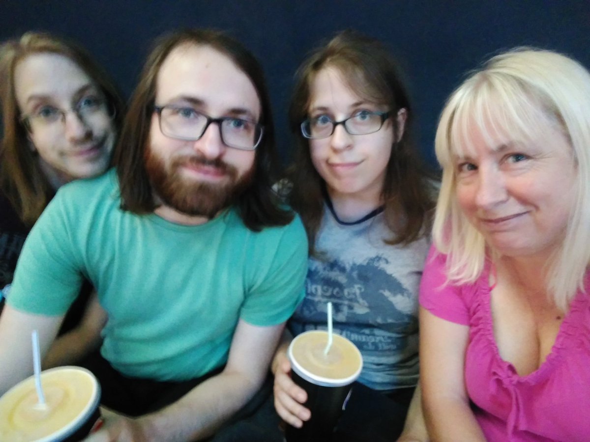 Sherbertuk's tweet photo. Out with this gorgeous bunch of people #CineworldCrawley to see #AntmanandtheWasp #Goodtimes https://t.co/cQv1nPfIaA