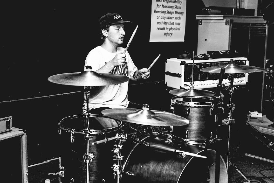 discolor • 08.05.18