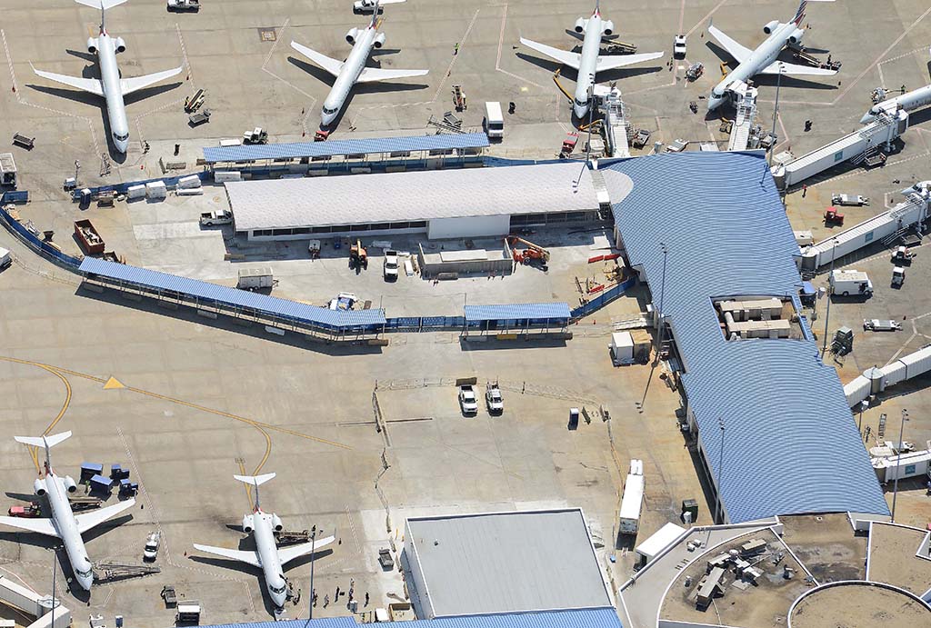 CLTAirport's tweet photo. Concourse E Expansion​ - Phase VIII progression. #DestinationCLT https://t.co/DoicbCbxmu