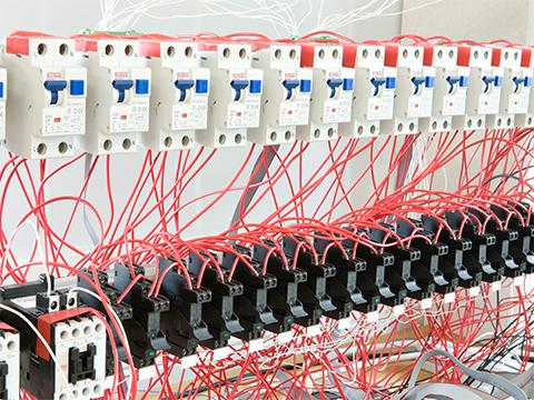 NIMexico's tweet photo. Conozca cómo @ucl y Techna International Ltd. utilizan nuestra tecnología para prevenir incendios #eléctricos. Descúbralo aquí: https://t.co/kwav3QLSwF https://t.co/S3Rqqs8En5