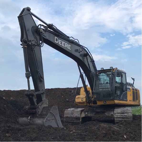 JohnDeere's tweet image. Beyond tough. #DeereSighting by Jared R.