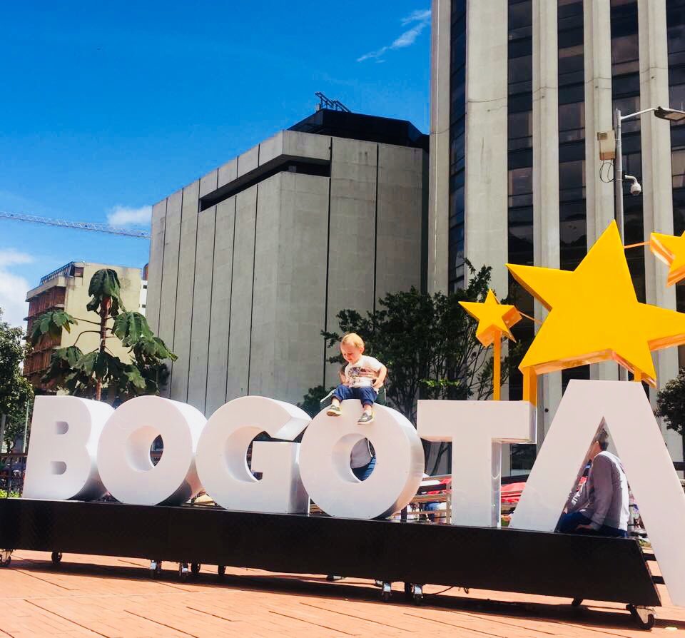 animaliuspyba's tweet photo. Nuestra amada ciudad, el hogar de todos hoy celebra sus 480 años, FELICIDADES #BOGOTÁ!!!#Animalius, #DerechoAnimal https://t.co/dUirSXcO5L