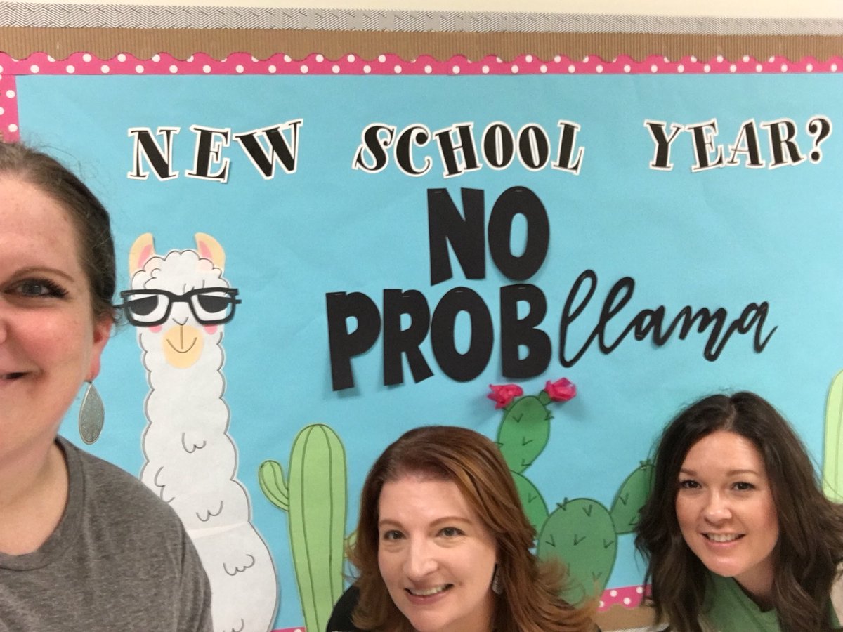 MsSmithAtRhea's tweet photo. Welcome to the #outRHEAgeous2018 2018-2019 school year! https://t.co/tI1EiRZs53