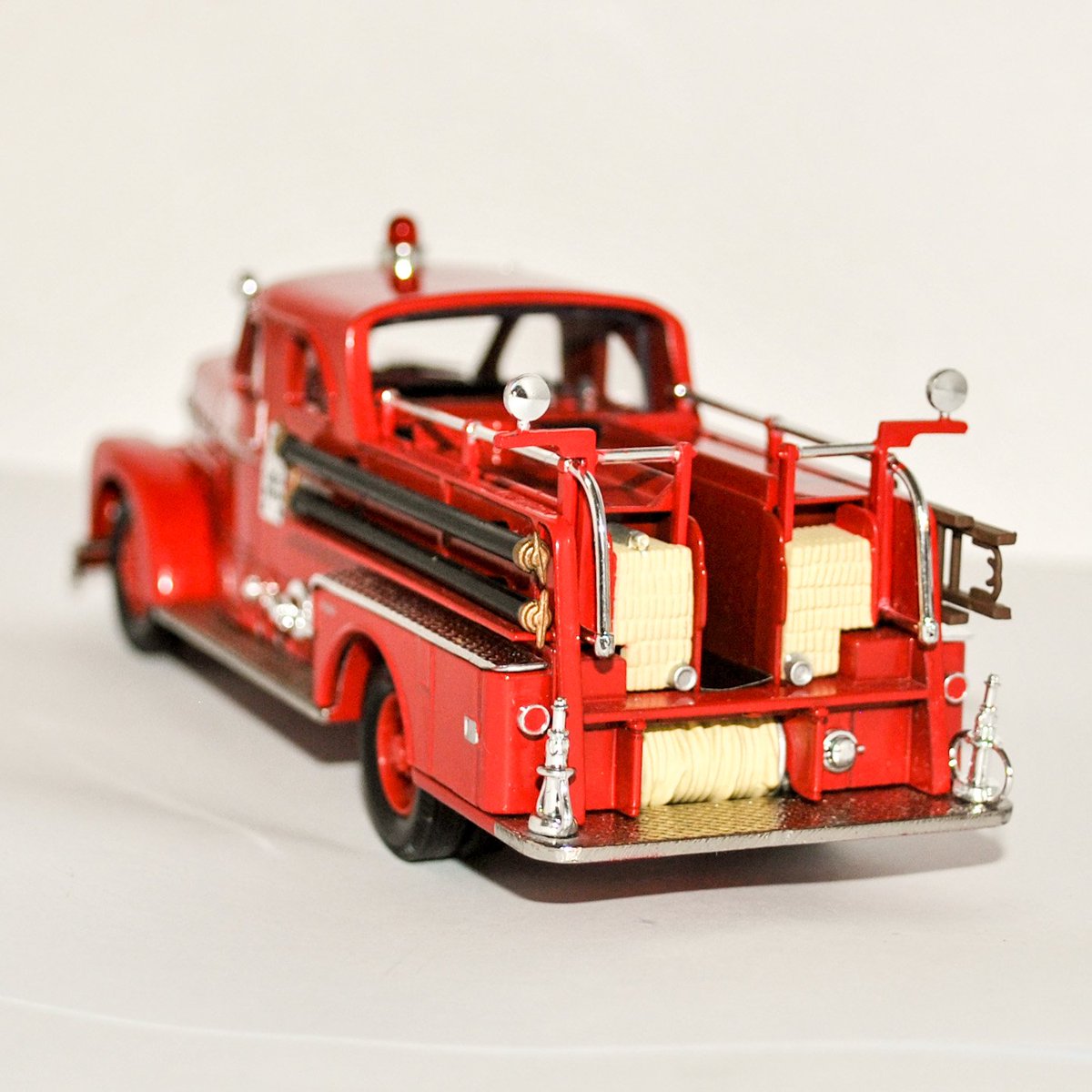 CTToys's tweet image. Check out this CORGI Classics PREMIER MODELS - Fire Rescue US50501 Seagrave Anniversary Pumper - Columbus 1:50 Scale Collectible Die-Cast Model Replica Fire Truck, Boxed from 2001, Limited Edition ebay.co.uk/itm/-/17335453… via @eBay_UK
#CorgiClassics #PremierModels #toys #FireTruck