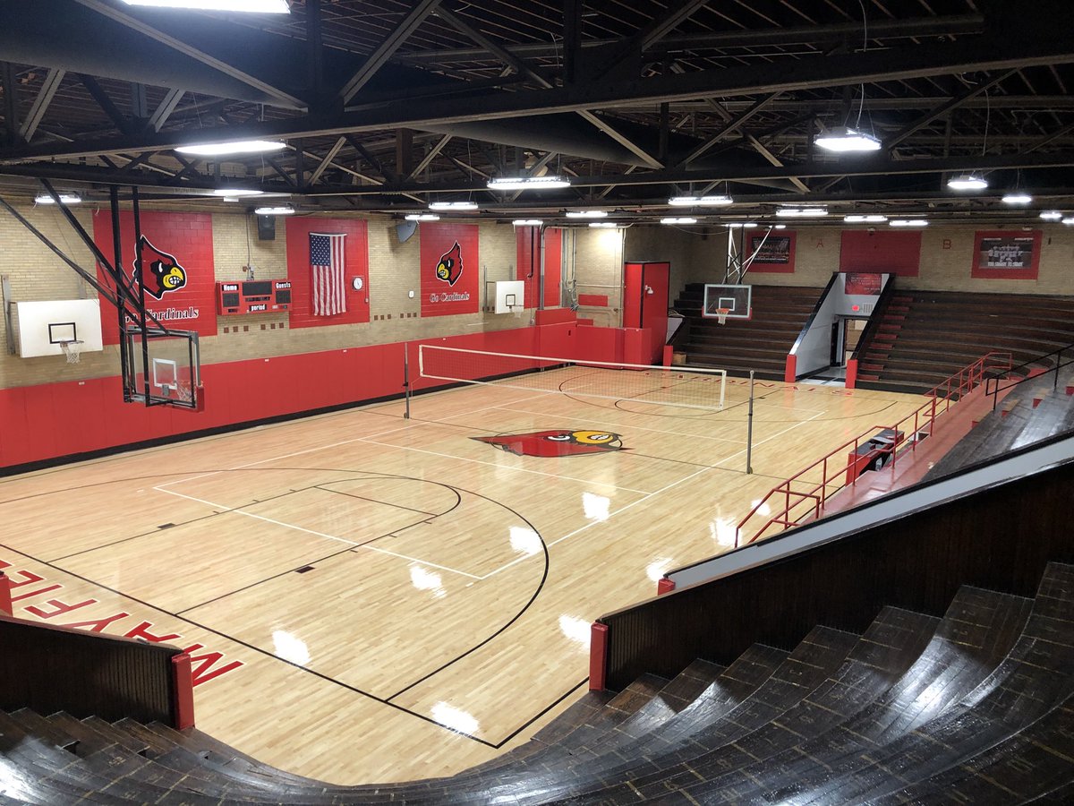 CARDINALSMMS's tweet photo. New floor looks great!! https://t.co/WJKSxnem2j