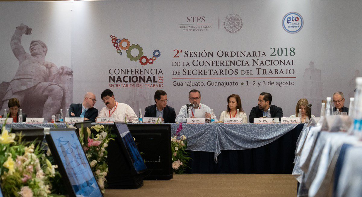 STPS_mx's tweet photo. #BoletínDePrensa Acuerdan Secretarios de Trabajo promover la incorporación de Adultos Mayores a actividades productivas #CONASETRA2018 https://t.co/e9TdguoRnY https://t.co/2aVeEJcOGs