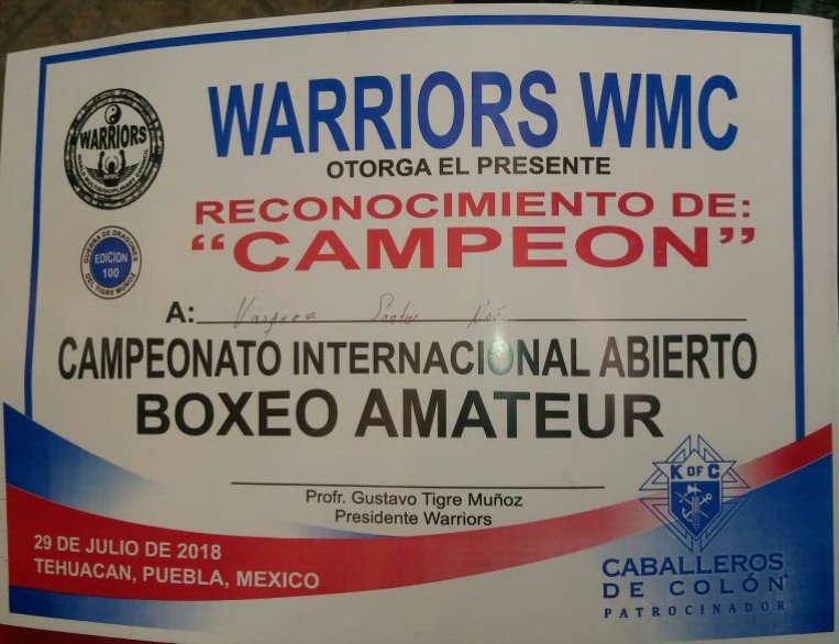 TlaxiacoBox's tweet photo. Meta conseguida en el CAMPEONATO INTERNACIONAL DE BOXEO AMATEUR en los 57kg Con Nuestro Alumno NOE VASQUEZ .......a nombre del CLUB DE BOX JANETH "LA DINAMITA" OSORIO #Tlaxiaco #Oaxaca LES DAMOS LAS GRACIAS A TODOS NUESTROS BOXEADORES QUE PARTICIPARON. https://t.co/PZqaSvGVJT