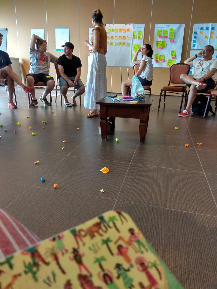 connuevosaires's tweet photo. When people with same #passion work together, differences can evolve in a share vision about the future. Happy and grateful to be part of this great experience. #CPJam #2018H2 #Ohana #peoplematter #lovemyjob @CocoonPro https://t.co/r4cASqKuT2