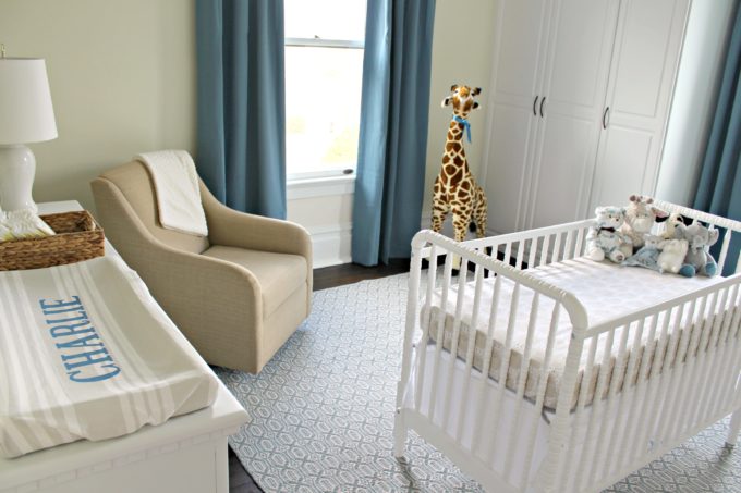 WolfieSarah702's tweet photo. 6 Baby Products - Worth It or Not? - https://t.co/GX1lAhLeP6 https://t.co/xkZKybIXVs