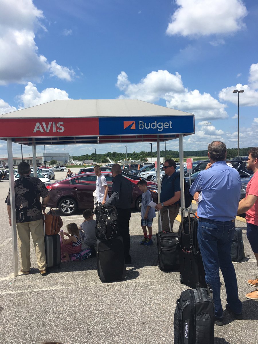 FacinelliRay's tweet photo. At ⁦@Budget⁩ Charleston airport South Carolina.  After 50 mins inside who knows how long we will wait at a make shift parking lot tent in the sweltering heat.  Great customer service experience ⁦@Budget⁩. https://t.co/0wCi48pGHd