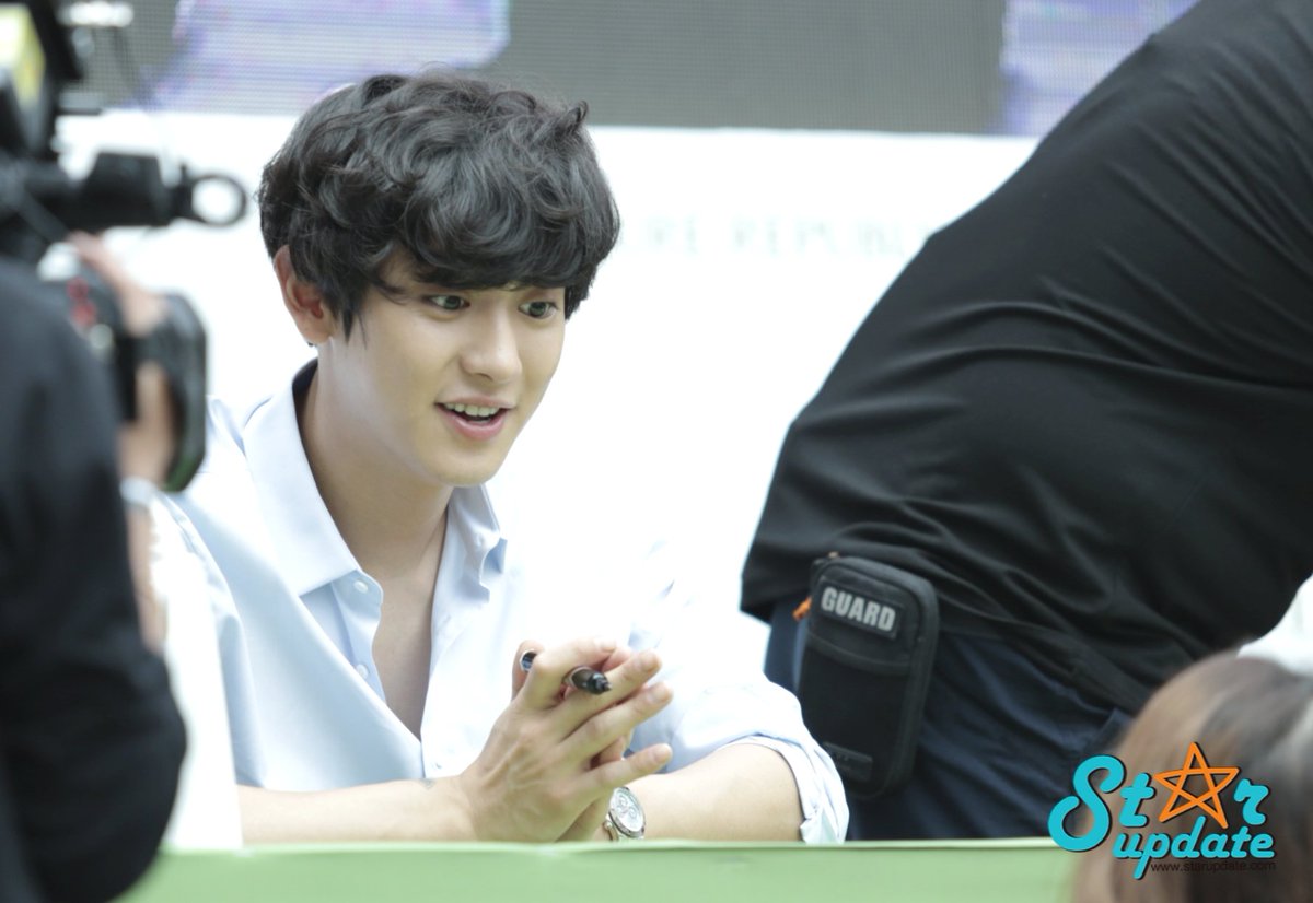 mdzlhcy ' my youth is EXO tweet media
