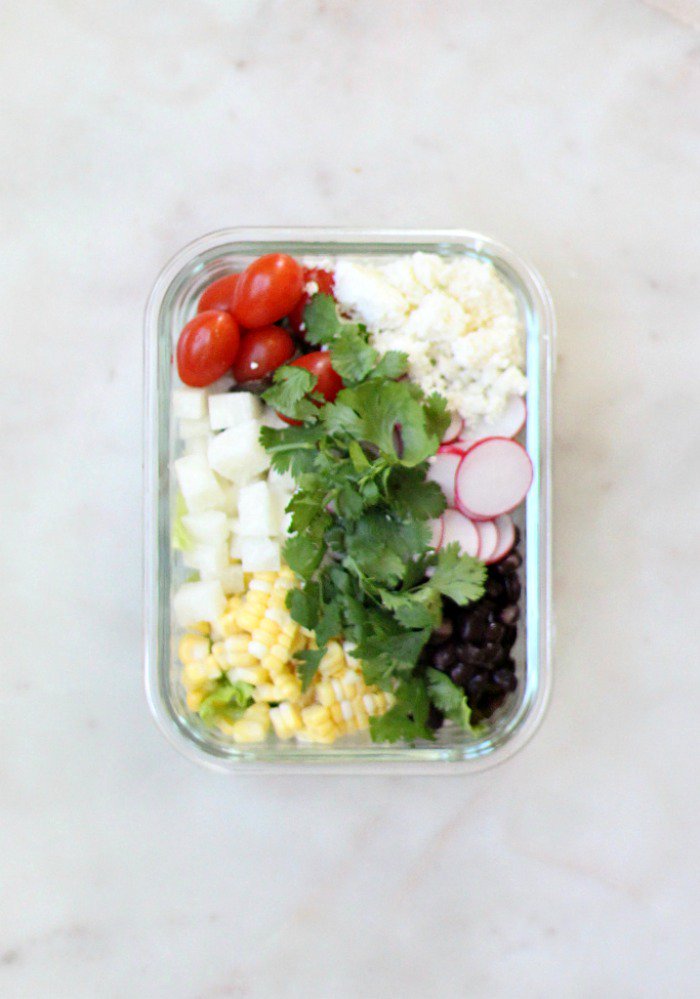 rainbowdelish's tweet photo. Black Bean, Jicama and Corn Meal Prep Salads to enjoy this week! #salad #saladprep #Mealprep #mealplan #mealplanmonday #eatyourgreens https://t.co/eO6TUDxWni https://t.co/2pmN0E1KIM