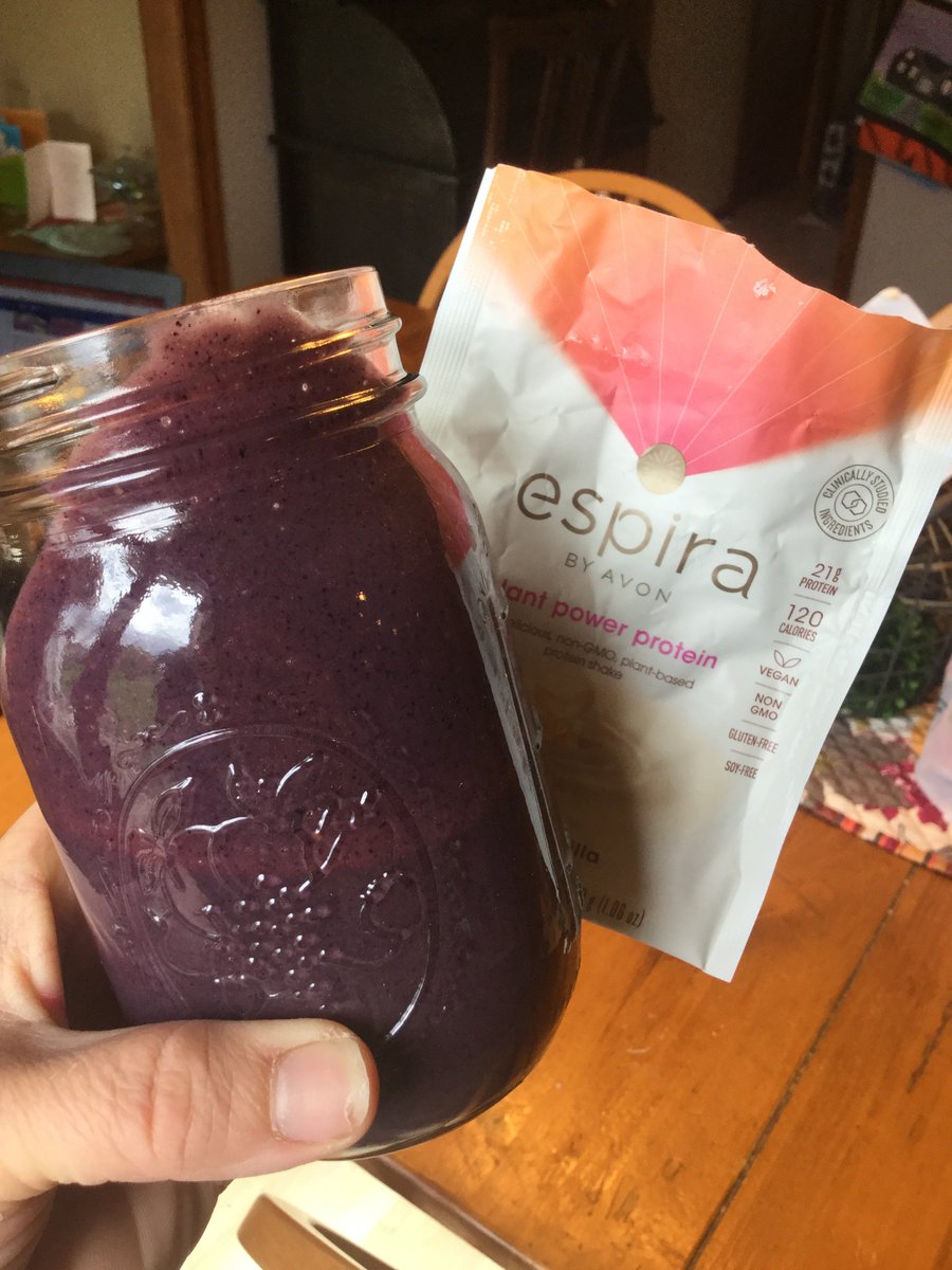 joylilacbeauty's tweet photo. Midday Snack?!  Espira Vanilla Plant Power #proteinpowder Shake shop https://t.co/Pm7i8CkLuw #avon #espira #proteinshakes #smoothies #blueberry https://t.co/RcAKDoDPxW