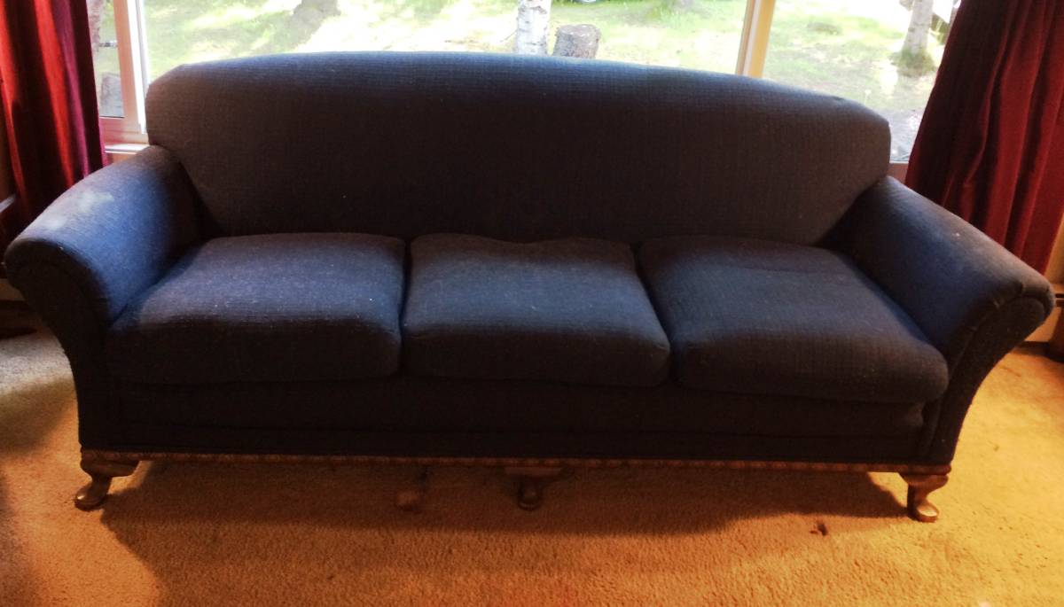 Casey Grove On Twitter Vintage Midnight Blue Couch From A