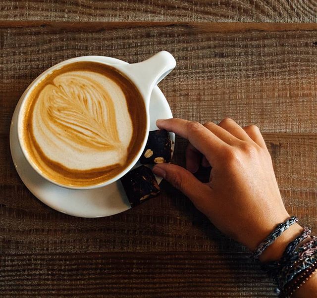MariGoldBars's tweet photo. Monday morning bliss.
#ethicallysourced #yum #food #foodporn #paleo #cleanfood #nongmo #glutenfree #keto #ketoapproved #highprotein #fitfam #goldstandard #marigoldbars #marigold https://t.co/7c4h3fa0jL https://t.co/KPL8a2xl9n
